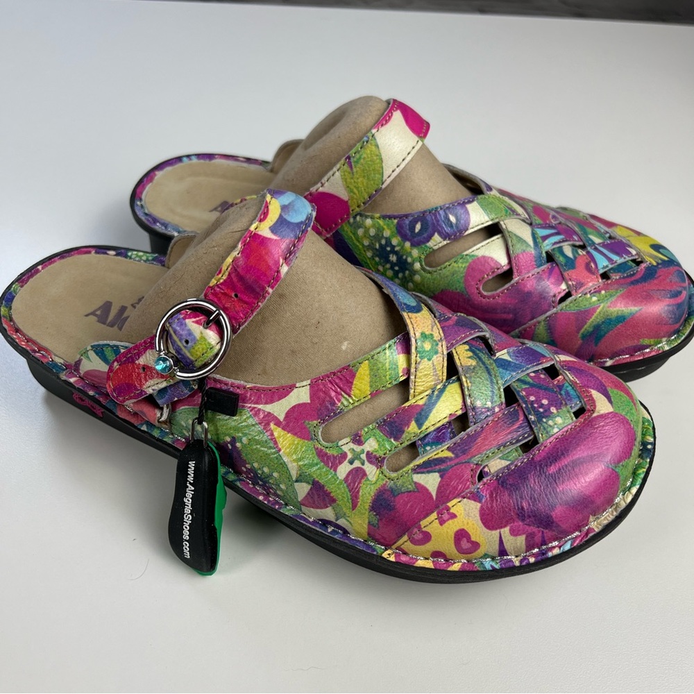 BRAND NEW Alegria Freesia Happy Leather Clog